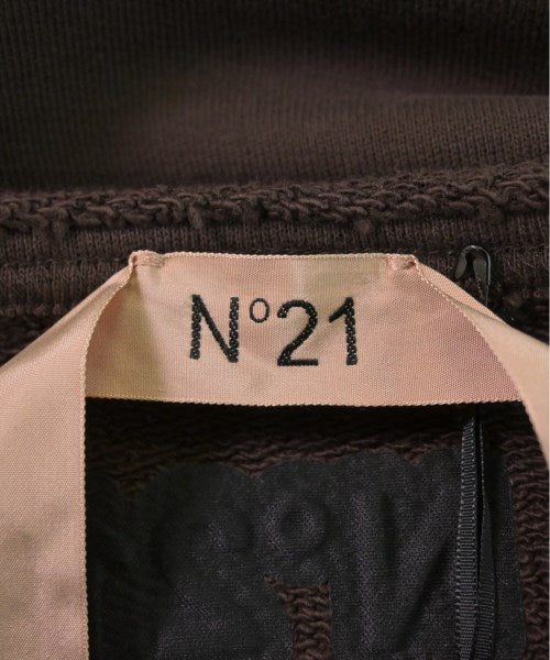 Nﾟ 21 เสื้อสเวตเตอร์