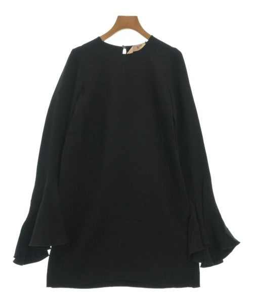 Nﾟ 21 ชุดเดรส