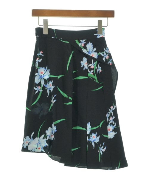 Nﾟ 21 กระโปรงยาวถึงเข่า