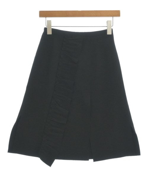 Nﾟ 21 กระโปรงยาวถึงเข่า