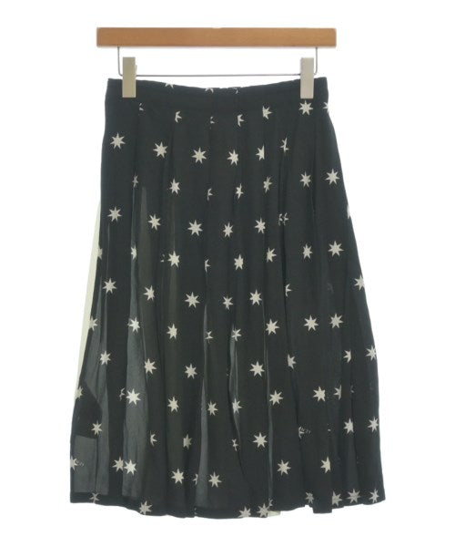 Nﾟ 21 กระโปรงยาวถึงเข่า