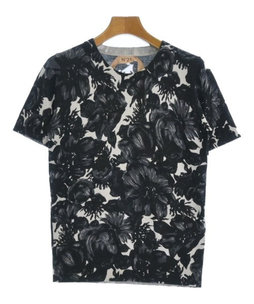 Nﾟ 21 เสื้อกันหนาว