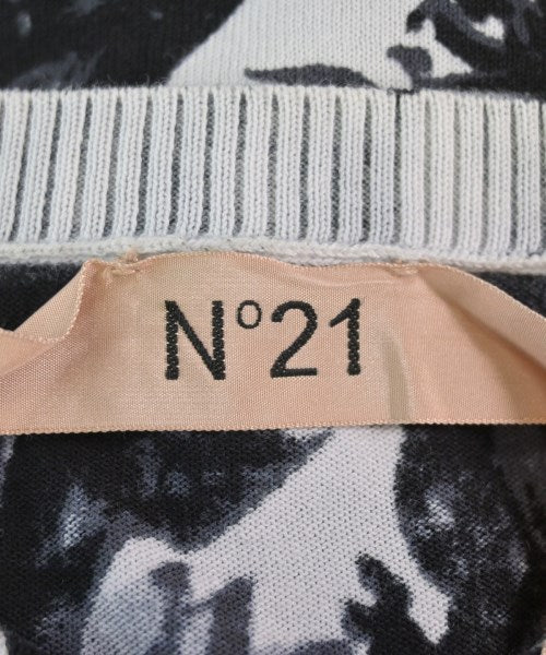 Nﾟ 21 เสื้อกันหนาว