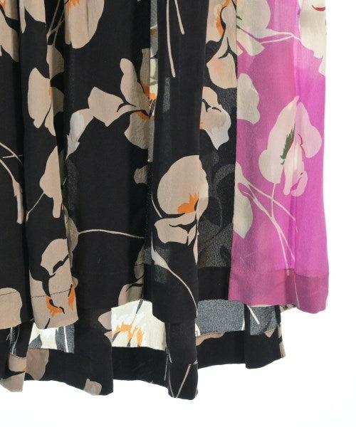 Nﾟ 21 กระโปรงยาวถึงเข่า