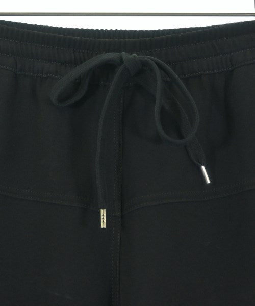 Nﾟ 21 กางเกง อื่น