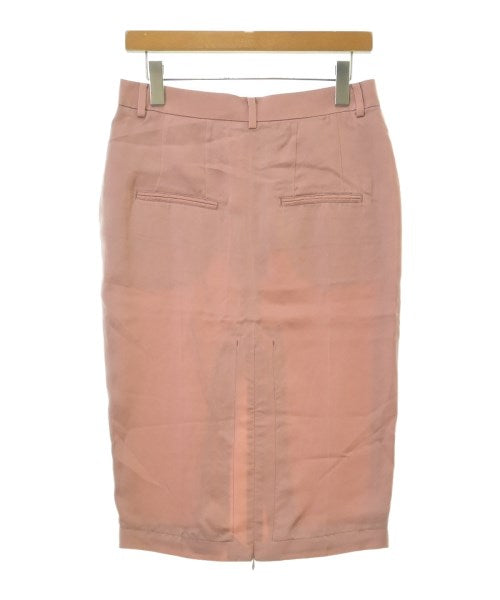 Nﾟ 21 กระโปรงยาวถึงเข่า