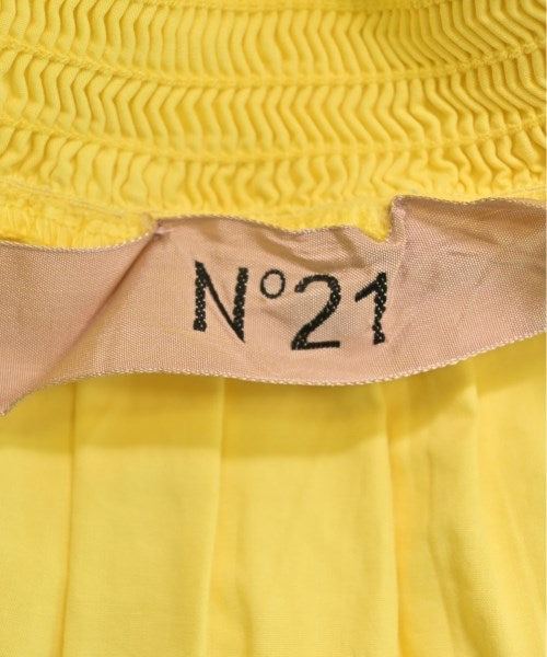 Nﾟ 21 เสื้อสตรี