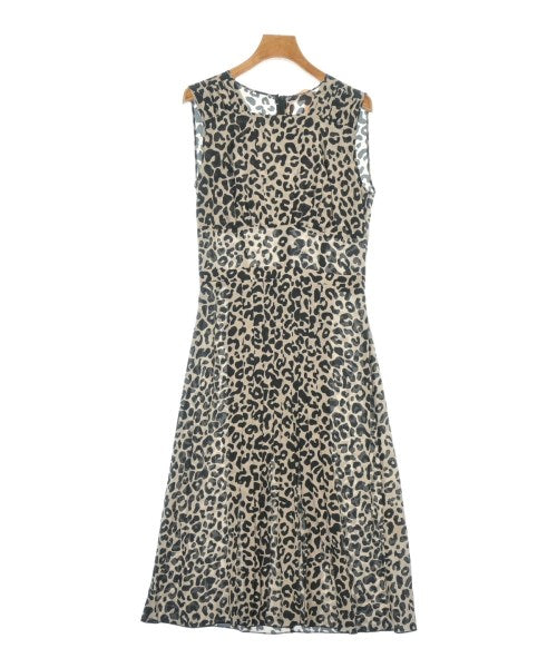 Nﾟ 21 ชุดเดรส