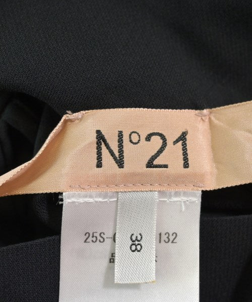 Nﾟ 21 เสื้อลำลอง