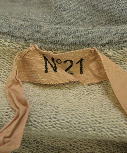 Nﾟ 21 เสื้อสเวตเตอร์