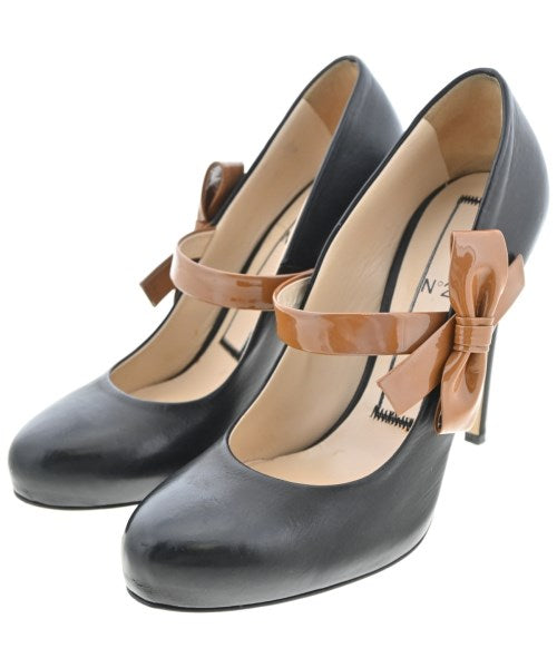 Nﾟ 21 รองเท้าส้นสูง