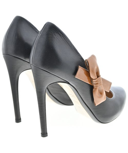 Nﾟ 21 รองเท้าส้นสูง