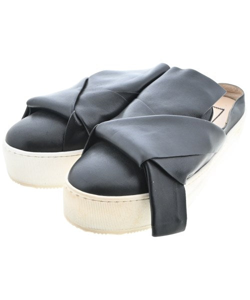 Nﾟ 21 รองเท้า อื่น