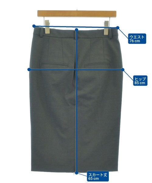 Nﾟ 21 กระโปรงยาวถึงเข่า