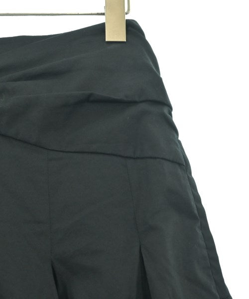 Nﾟ 21 กระโปรงยาวถึงเข่า