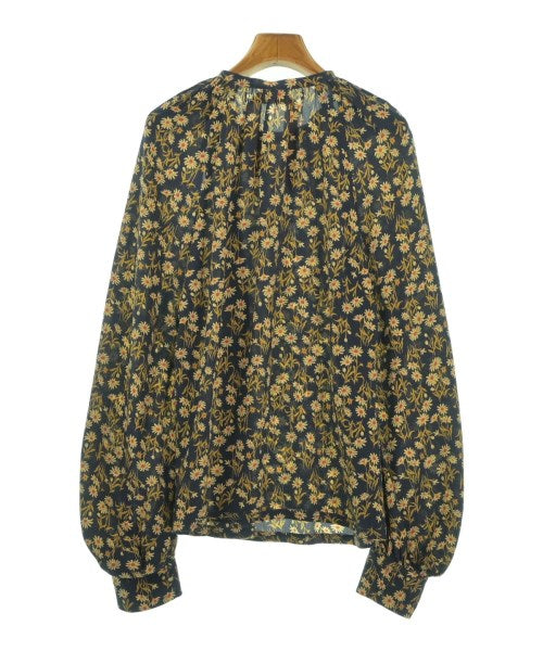 Nﾟ 21 เสื้อสตรี