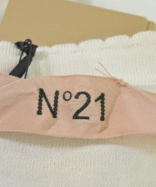 Nﾟ 21 เสื้อกันหนาว