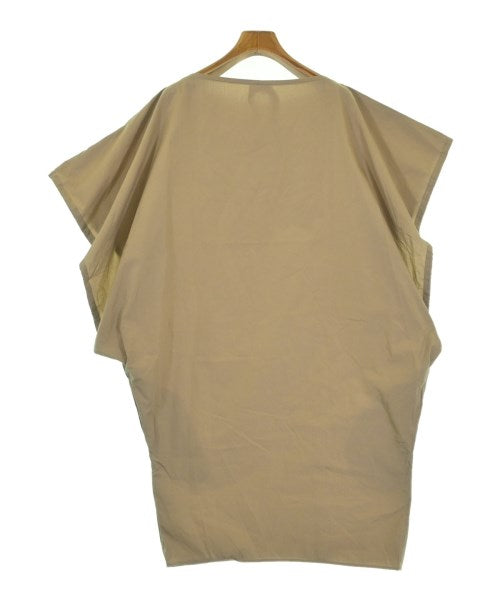 Nﾟ 21 เดรสที่เป็นเสื้อเชิ้ตตัวยาว