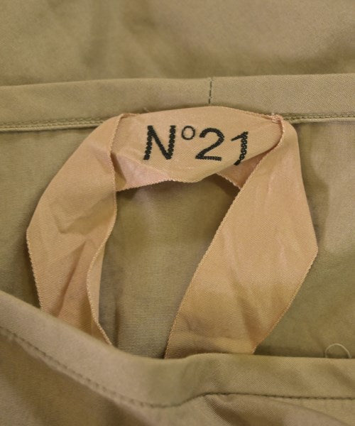 Nﾟ 21 เดรสที่เป็นเสื้อเชิ้ตตัวยาว