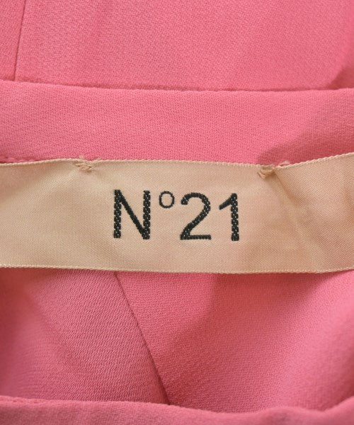 Nﾟ 21 ชุดเดรส