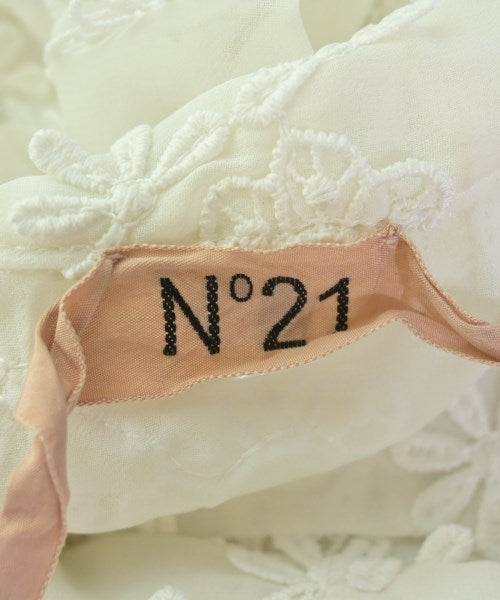 Nﾟ 21 เสื้อลำลอง