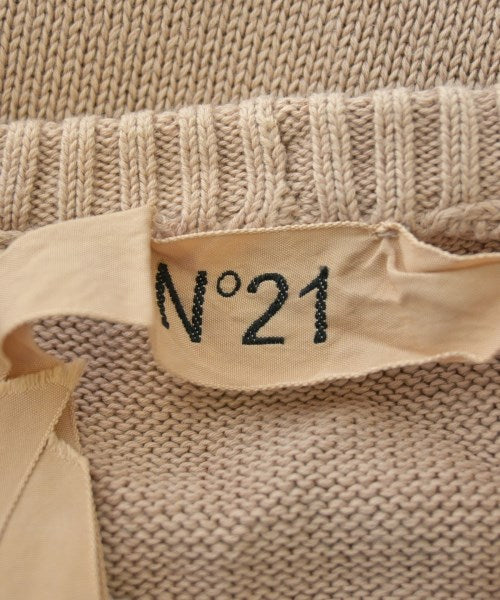 Nﾟ 21 ชุดเดรส