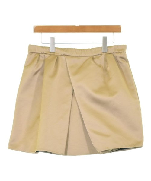 Nﾟ 21 กระโปรงสั้น