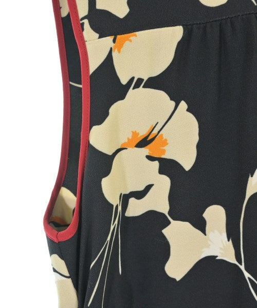 Nﾟ 21 ชุดเดรส