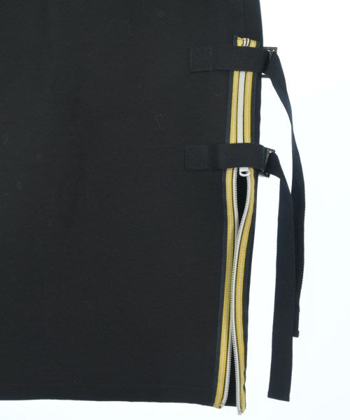 Nﾟ 21 กระโปรงยาวถึงเข่า