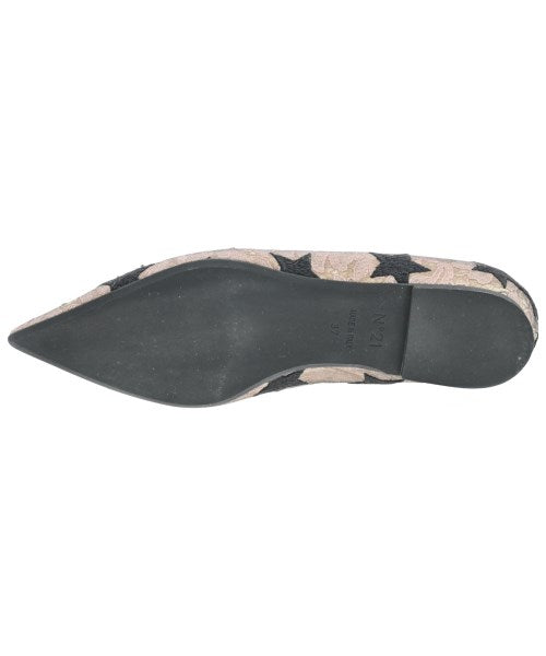 Nﾟ 21 รองเท้าส้นสูง