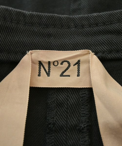 Nﾟ 21 กระโปรงสั้น