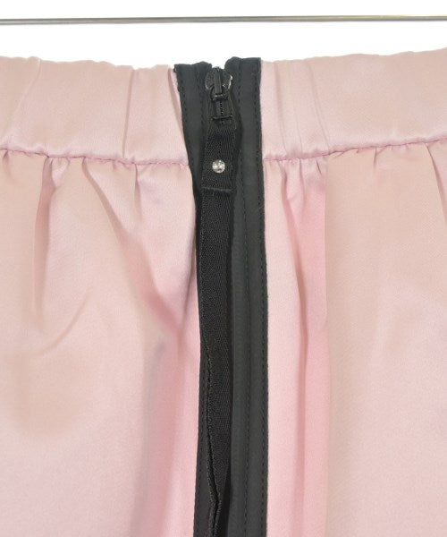 Nﾟ 21 กระโปรงยาวถึงเข่า