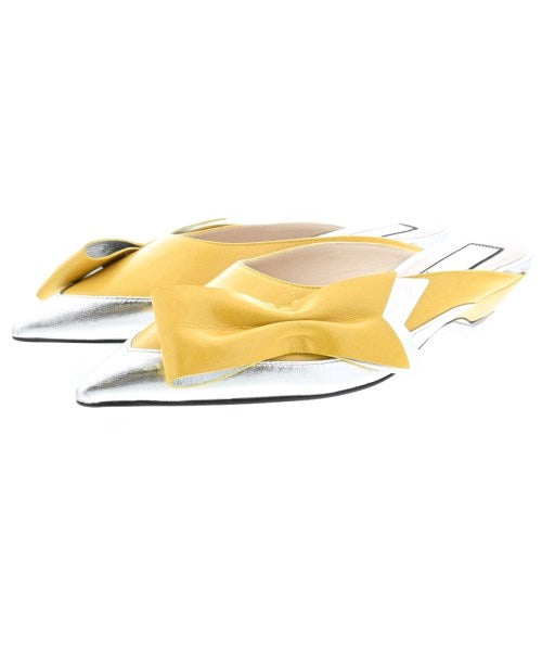 Nﾟ 21 รองเท้า อื่น