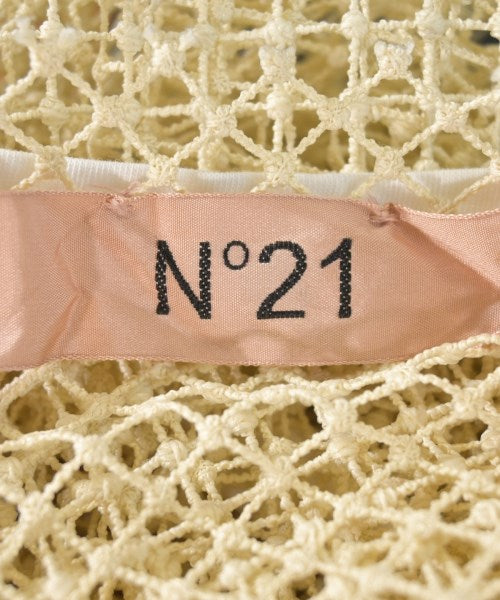 Nﾟ 21 เสื้อลำลอง