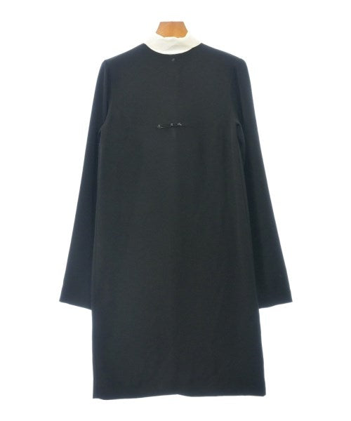 Nﾟ 21 ชุดเดรส