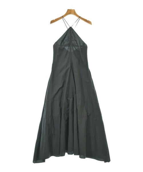 Nﾟ 21 ชุดเดรส