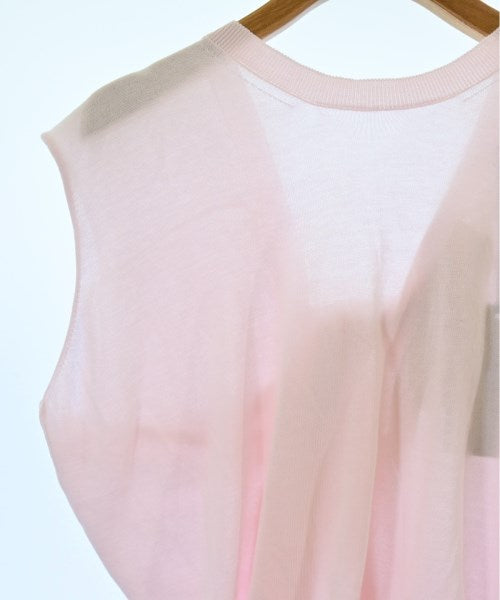 Nﾟ 21 เสื้อแขนกุด
