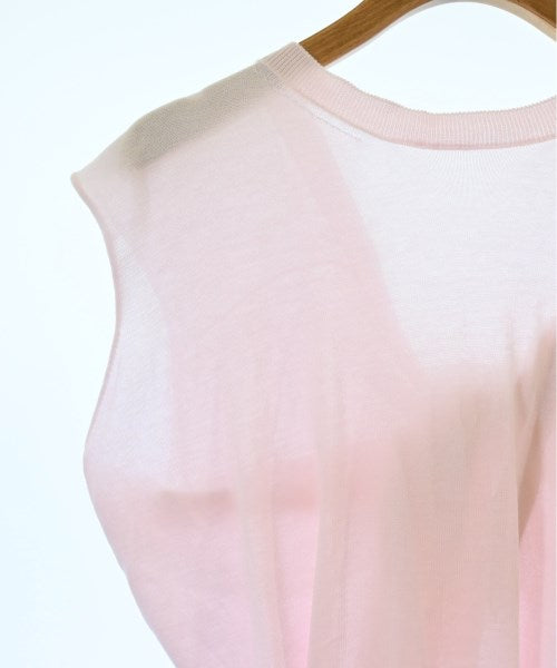 Nﾟ 21 เสื้อแขนกุด