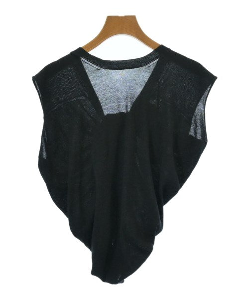 Nﾟ 21 เสื้อแขนกุด