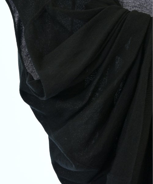 Nﾟ 21 เสื้อแขนกุด