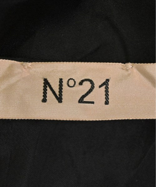Nﾟ 21 เสื้อสตรี