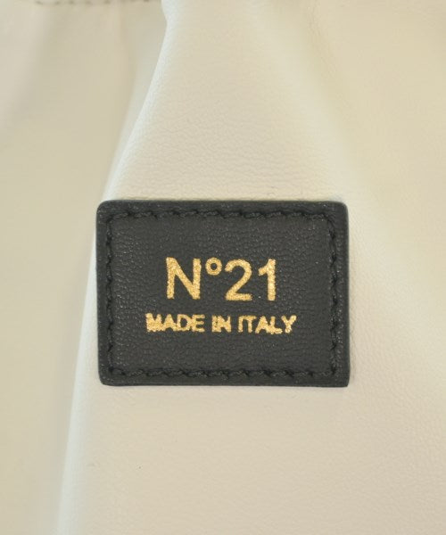 Nﾟ 21 กระเป๋าถือ