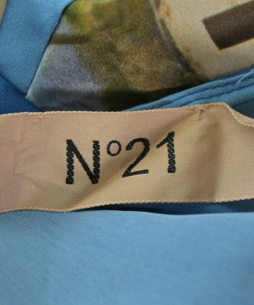 Nﾟ 21 เสื้อสตรี