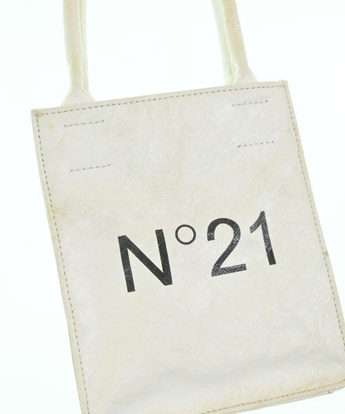 Nﾟ 21 กระเป๋าถือ