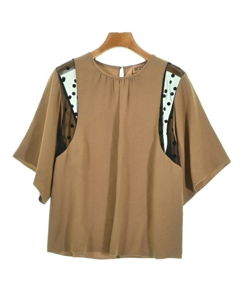 Nﾟ 21 เสื้อสตรี