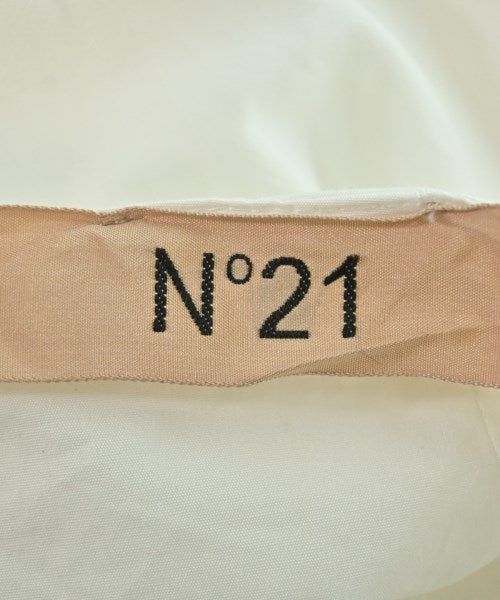Nﾟ 21 กระโปรงยาวถึงเข่า