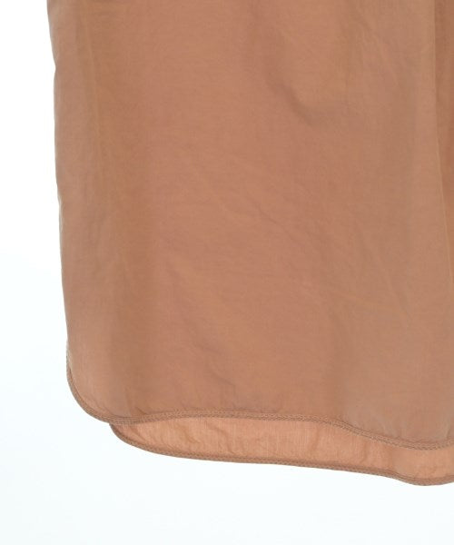 Nﾟ 21 เสื้อสตรี