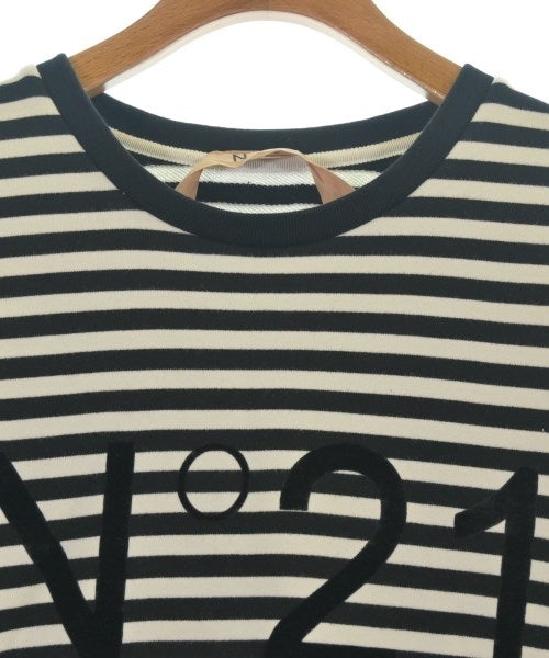 Nﾟ 21 เสื้อยืด/เสื้อท็อปส์