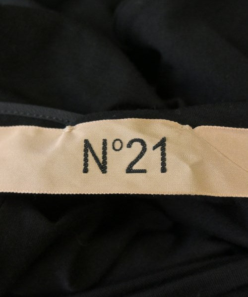 Nﾟ 21 ชุดเดรส