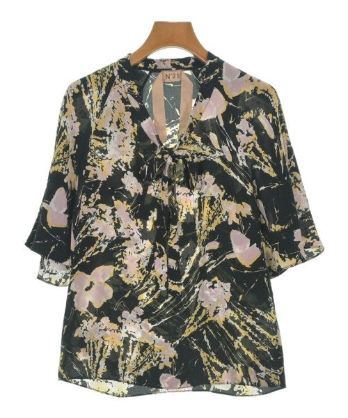 Nﾟ 21 เสื้อสตรี
